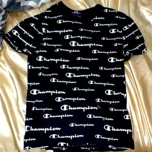 champion tshirt